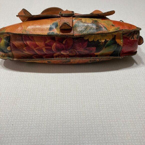 Patricia Nash Floral Shoulder Bag in Brown and Pink - Picture 6 of 15